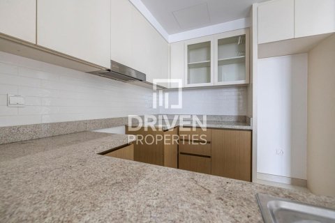 Appartement de 2 chambres à Creekside 18, UAE No. 84028 10