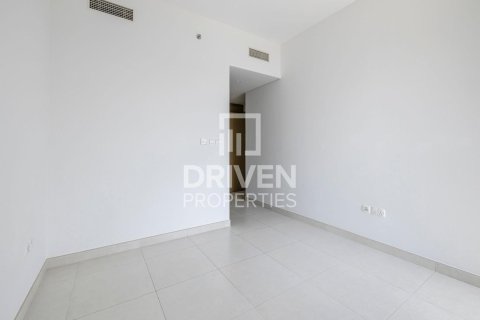 Appartement de 2 chambres à Creekside 18, UAE No. 84028 6