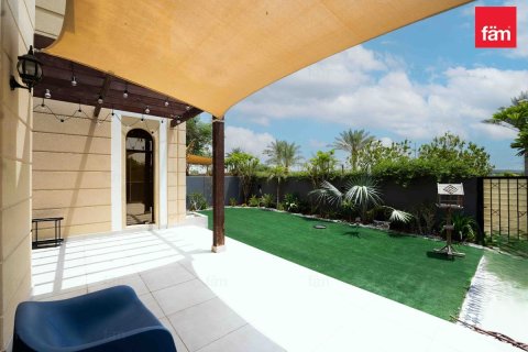 Townhouse de 4 dormitorios  No. 107264 6