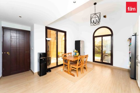 Townhouse de 4 dormitorios  No. 107264 12