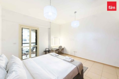 Apartment de 2 dormitorios en Dubai, UAE No. 89840 10