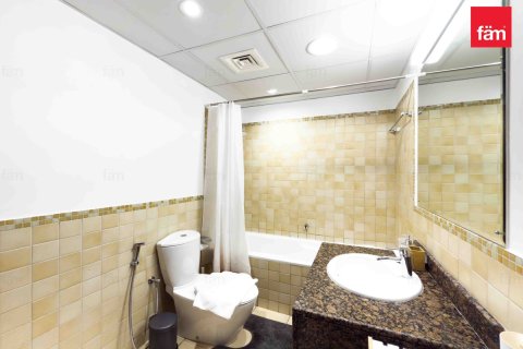 Apartment de 2 dormitorios en Dubai, UAE No. 89840 5