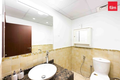 Apartment de 2 dormitorios en Dubai, UAE No. 89840 6