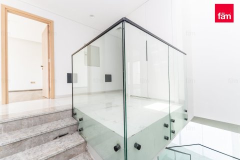 Villa de 5 dormitorios No. 103909 10