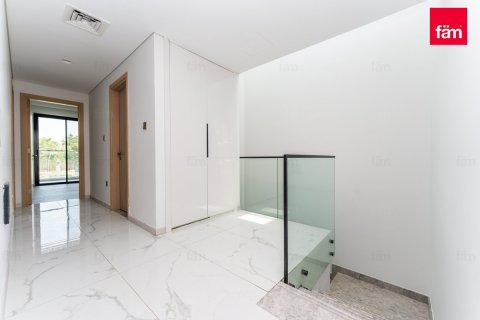 Villa de 5 dormitorios No. 103909 11