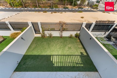 Villa de 5 dormitorios No. 103909 14