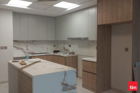 Villa de 5 dormitorios en Al Furjan, UAE No. 103909 8