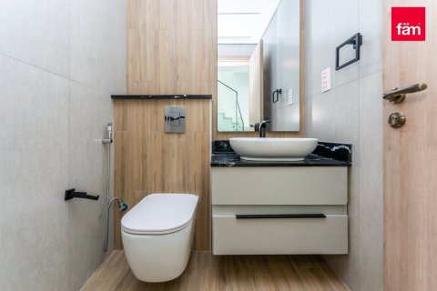 Villa de 5 dormitorios No. 103909 28