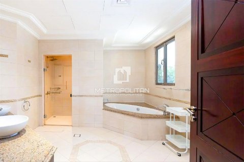Villa de 4 dormitorios en Garden Homes, UAE No. 77601 9