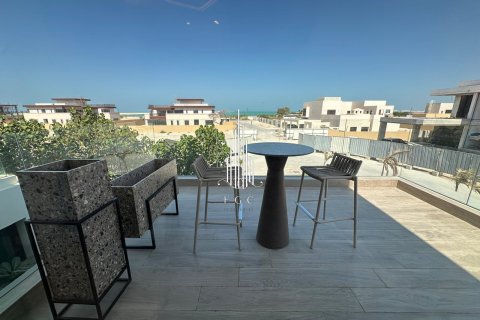 5 bedrooms Villa in Ghantoot, UAE No. 49662 7