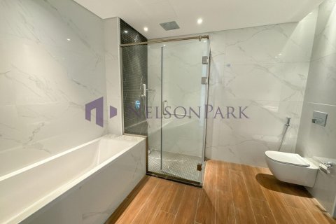 4 bedrooms Apartment in Doha, Qatar No. 58096 11