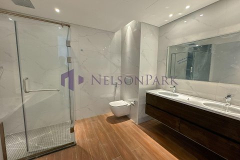 4 bedrooms Apartment in Doha, Qatar No. 58096 13