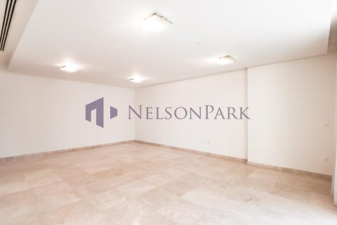 3 bedrooms Apartment in Doha, Qatar No. 58080 5