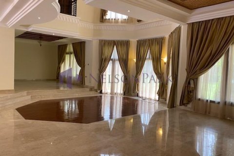Villa de 5 chambres à Doha, Qatar No. 58383 4