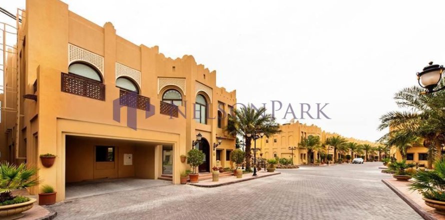 Villa de 5 chambres à Doha, Qatar No. 58383