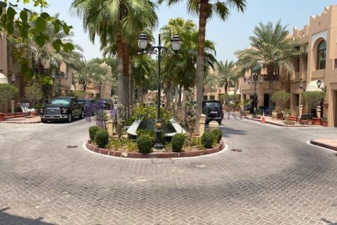 Villa de 5 chambres à Doha, Qatar No. 58383 2