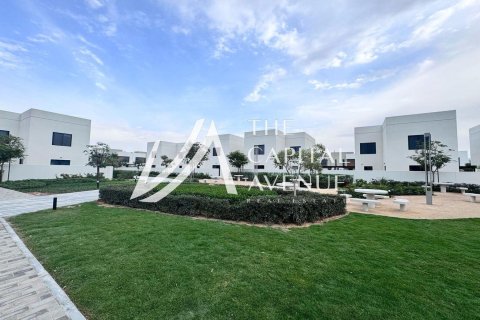 Townhouse de 2 dormitorios en  Yas Island, UAE No. 86490 2