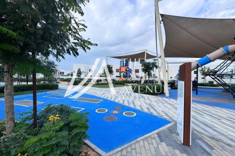 Townhouse de 2 dormitorios en  Yas Island, UAE No. 86490 4
