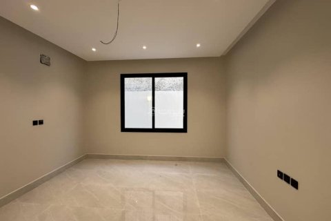 Villa de 6 dormitorios en Khobar, Saudi Arabia No. 59944 5