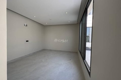 Villa de 6 dormitorios en Khobar, Saudi Arabia No. 59944 2
