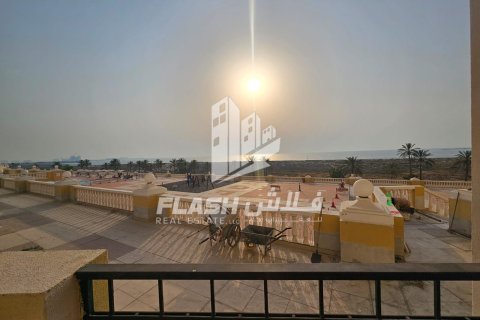 Apartment de 2 dormitorios en Al Hamra Village, UAE No. 32489 9