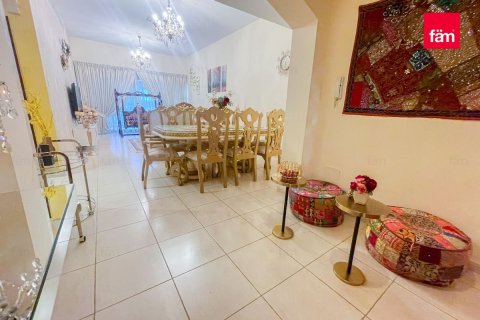 Appartement de 2 chambres à Dubai Sports City, UAE No. 104110 6