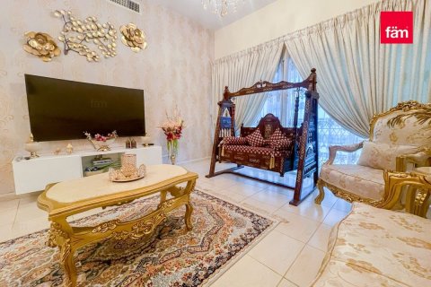 Appartement de 2 chambres à Dubai Sports City, UAE No. 104110 24