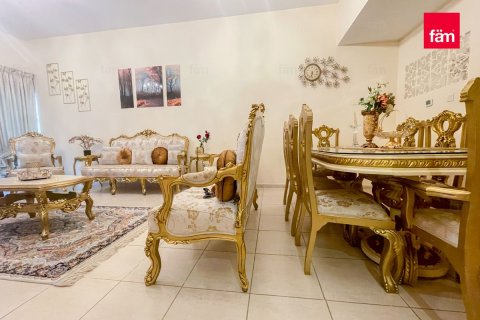 Appartement de 2 chambres à Dubai Sports City, UAE No. 104110 2