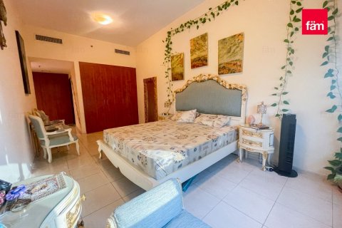 Appartement de 2 chambres à Dubai Sports City, UAE No. 104110 9