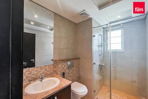 Villa de 4 dormitorios en Dubai, UAE No. 104108 16