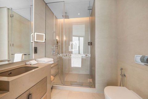 Квартира с 3 спальнями в Джумейра Бич Резиденс, ОАЭ №9125 16