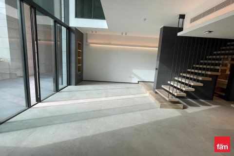 Appartement de 2 chambres à Dubai, UAE No. 104044 1