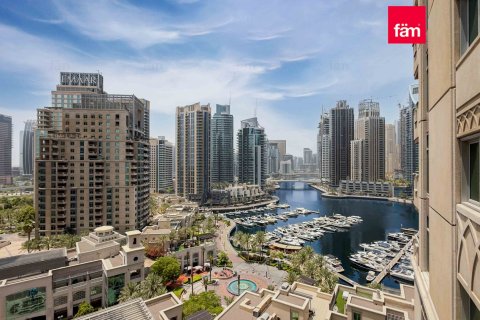 Apartment de 2 dormitorios en Dubai Marina, UAE No. 104046 24