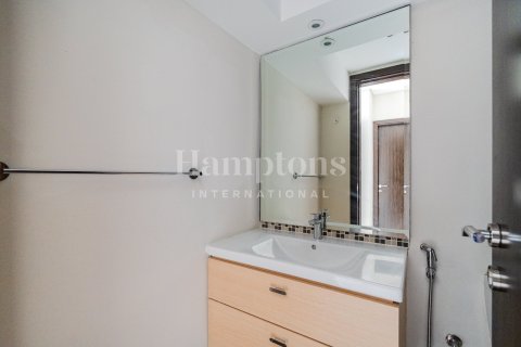 Villa de 6 dormitorios en Phoenix, UAE No. 73163 10