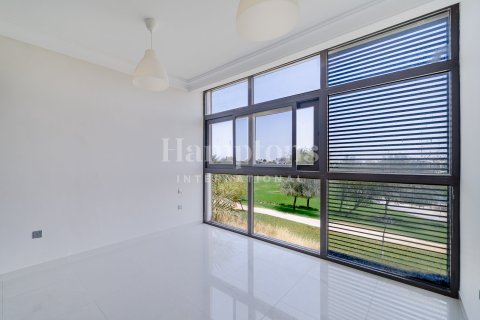 Villa de 6 dormitorios en Phoenix, UAE No. 73163 4