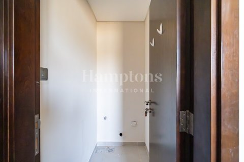 Villa de 6 dormitorios en Phoenix, UAE No. 73163 26