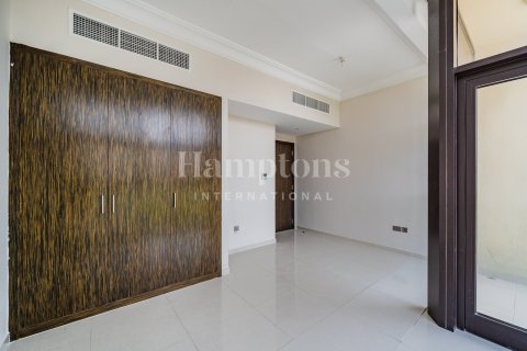 Villa de 6 dormitorios en Phoenix, UAE No. 73163 5