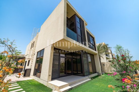 Villa de 6 dormitorios en Phoenix, UAE No. 73163 27