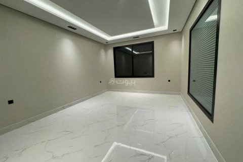 Вилла с 6 спальнями в Эр-Рияд, Саудовская Аравия №99518 20