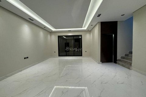 Вилла с 6 спальнями в Эр-Рияд, Саудовская Аравия №99518 9