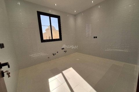 Apartment de 3 dormitorios en Riyadh, Saudi Arabia No. 99522 4