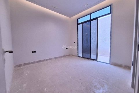 5 bedrooms Apartment in Riyadh, Saudi Arabia No. 99520 16
