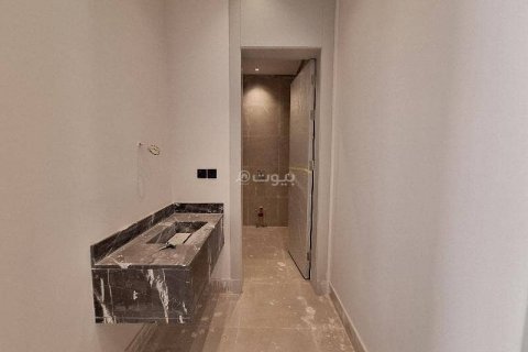 5 bedrooms Apartment in Riyadh, Saudi Arabia No. 99520 7
