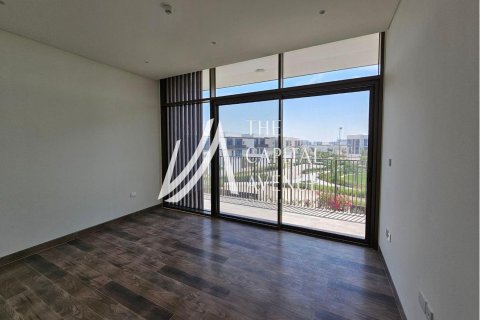 5 bedrooms Villa in Abu Dhabi, UAE No. 86805 10