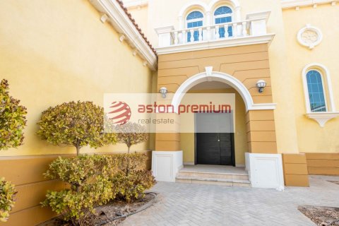 3 bedrooms Villa  No. 107012 3