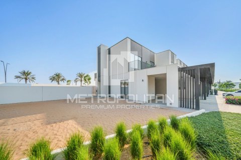 Villa de 4 chambres à EMAAR South, UAE No. 77964 3