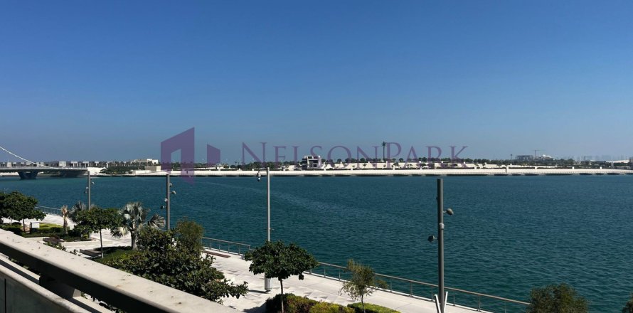 Townhouse de 3 chambres à Lusail, Qatar No. 56878