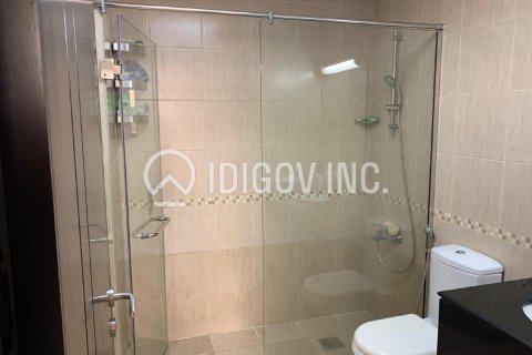 2 bedrooms Apartment in Dubai Land, UAE No. 89773 3