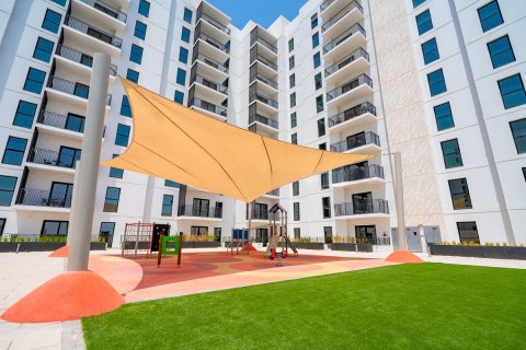 Apartment de 2 dormitorios en  Yas Island, UAE No. 79739 9