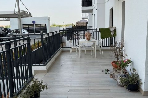 Apartment de 2 dormitorios en  Yas Island, UAE No. 79739 3